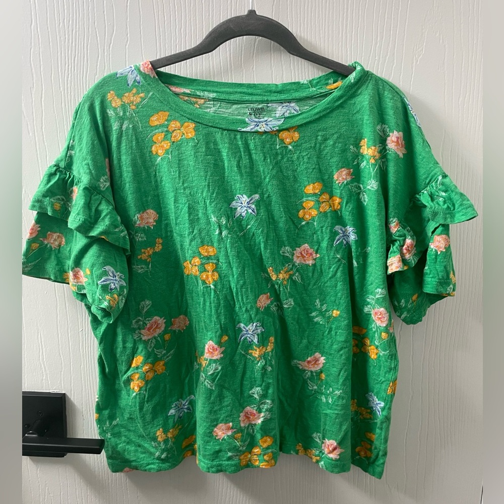Crown & Ivy Womens Top